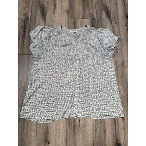 Rose and Olive Womans 2X White Black Polka Dots Polyester Pleated Button Down Bl